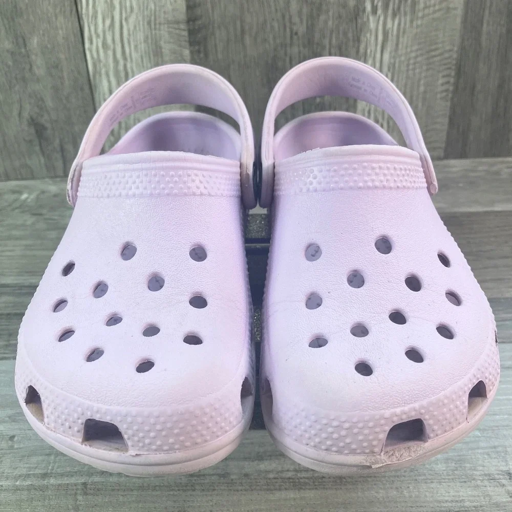 Crocs Classic Clog Kids Size C10 Lavender Purple Slip On Water Shoes 10126
